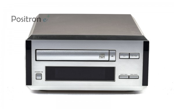 Yamaha CDX-E200 CD Player silber