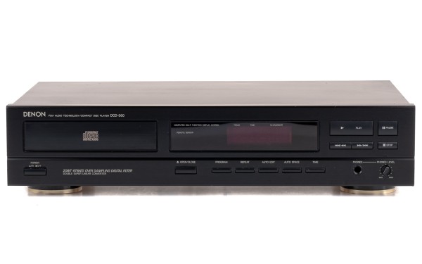 Denon DCD-560 CD Player