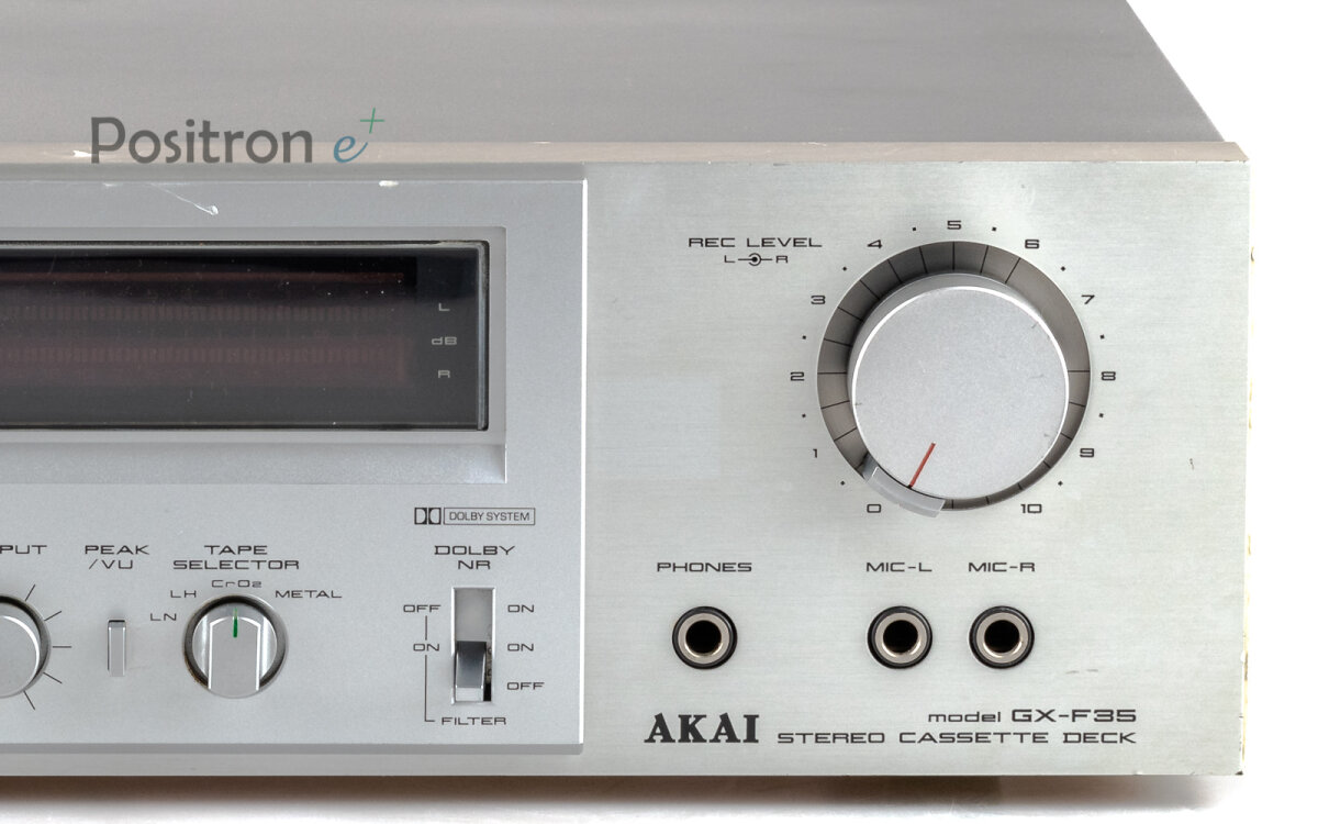 akai-gx-f35-kassettendeck-s~3.jpg