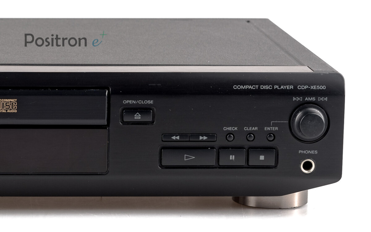sony-cdp-xe500-cd-player-b~3.jpg