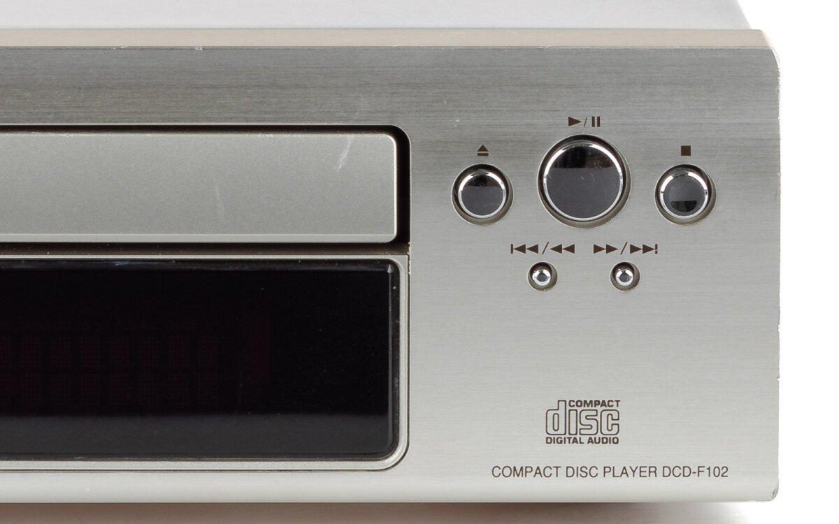 Buy denon DCD-F102 CD player fully waited, 139,00 €