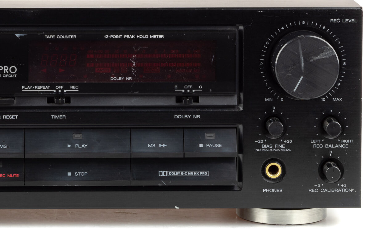 aiwa-ad-f600-kassettendeck-b~3.jpg